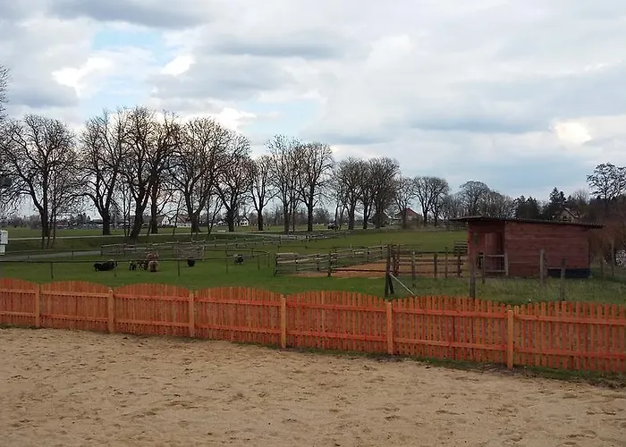 Pawlakowa Zagroda 宾馆